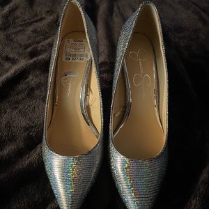 Womens high heels new never worn .